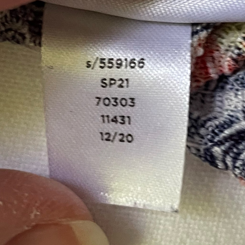 Loft Puff Shoulder Cottagecore Navy Floral Print Top - Picture 10 of 10